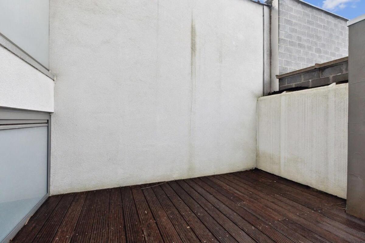 אנטוורפן Bright Waterfront Apartment מראה חיצוני תמונה