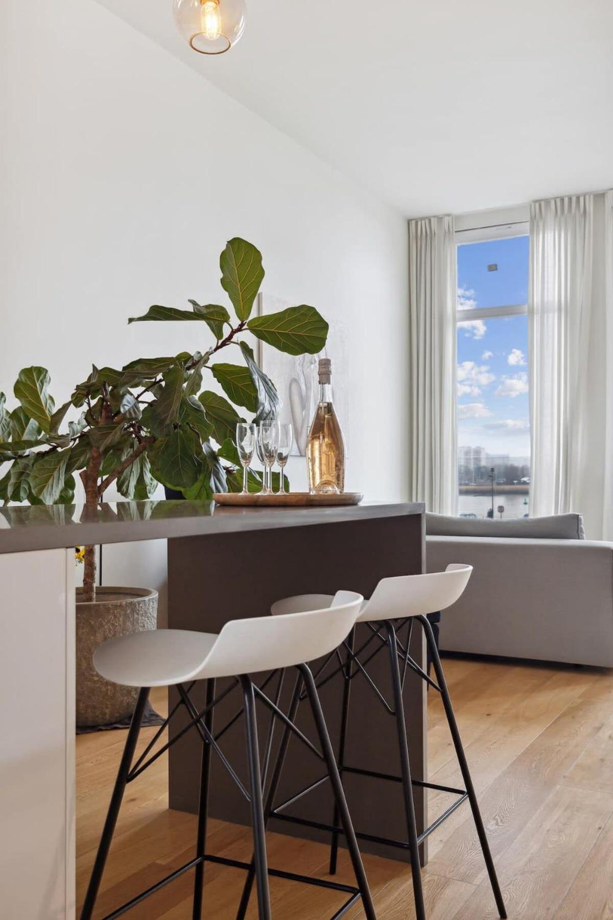 אנטוורפן Bright Waterfront Apartment מראה חיצוני תמונה